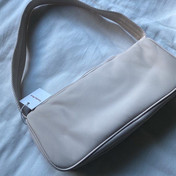 Sunday Best Palais Shoulder Bag. - Picture 2 of 3